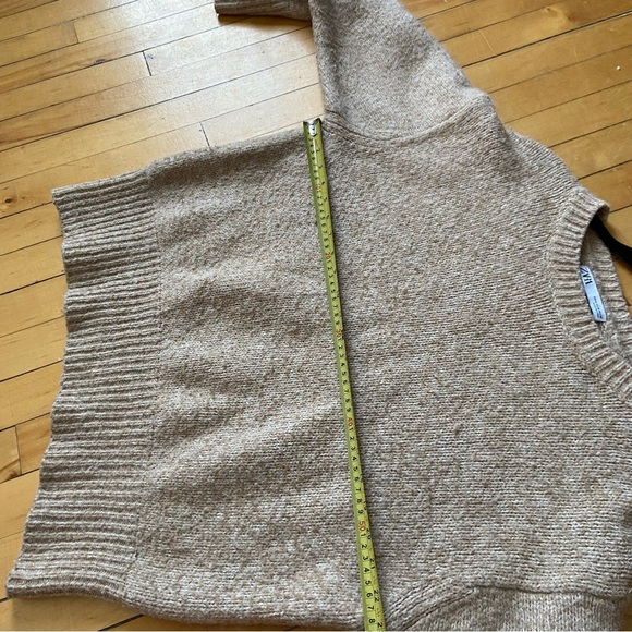 ZARA tan wool alpaca blend relaxed fit chunky knit sweater - Picture 9 of 11